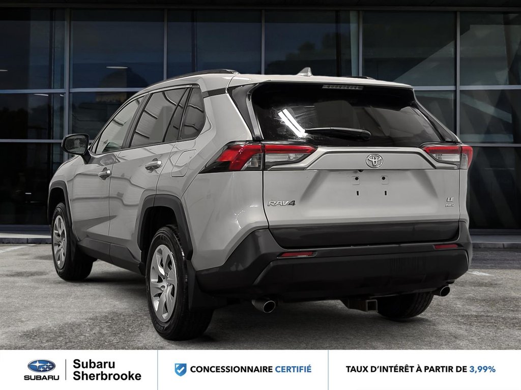 2021 Toyota RAV4 LE AWD in Sherbrooke, Quebec - 5 - w1024h768px