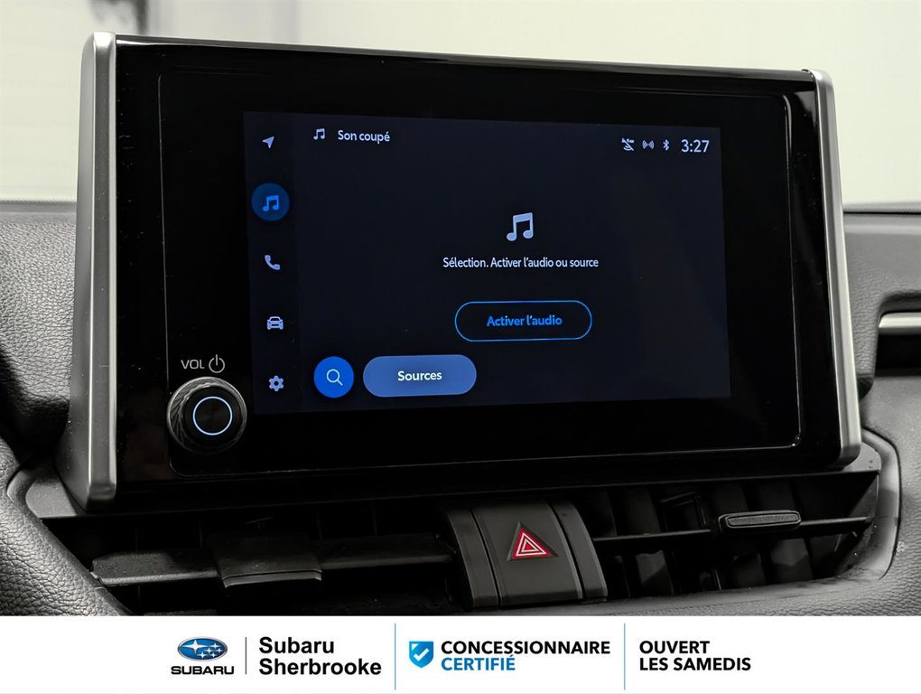 Toyota RAV4 HYBRID/LE/AWD 2023 à Sherbrooke, Québec - 11 - w1024h768px