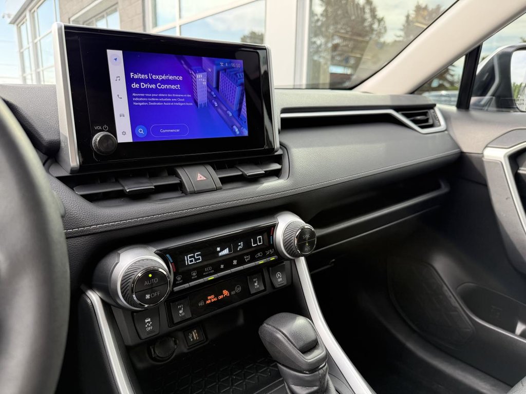 Toyota RAV4 AWD XLE TOIT OUVRANT 2024 à Québec, Québec - 15 - w1024h768px