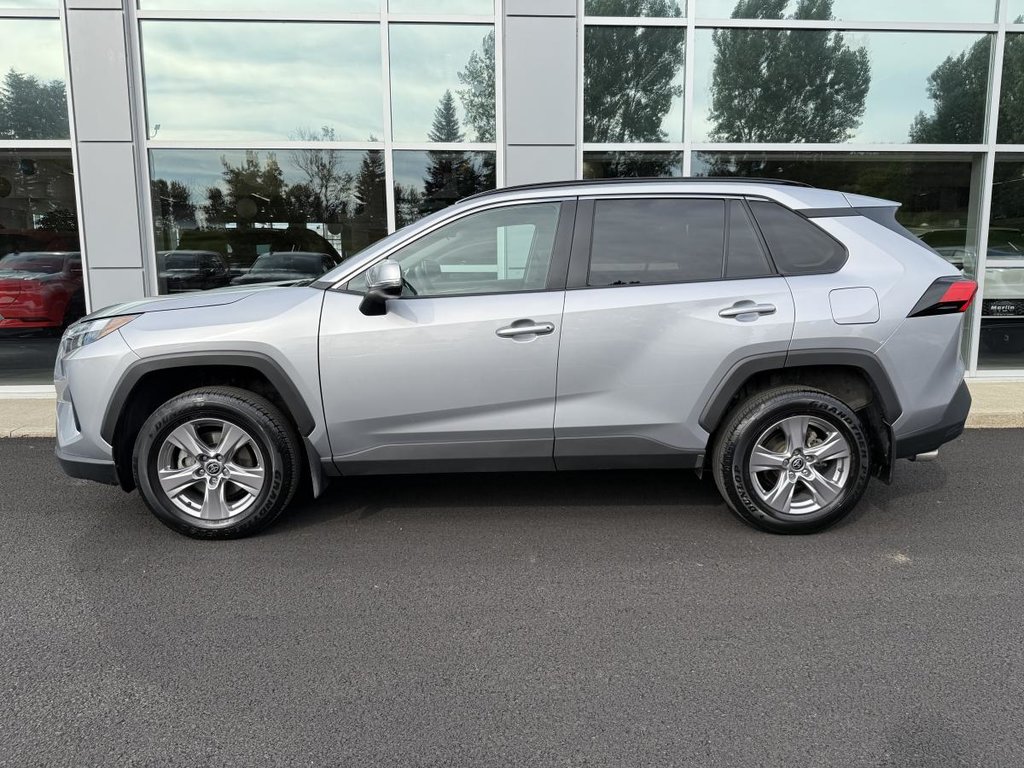 Toyota RAV4 AWD XLE TOIT OUVRANT 2024 à Québec, Québec - 5 - w1024h768px