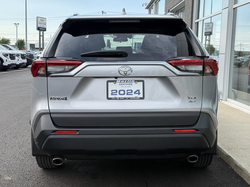 Toyota RAV4 AWD XLE TOIT OUVRANT 2024 à Québec, Québec - 3 - w1024h768px