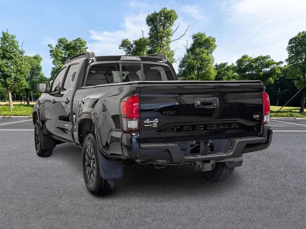 Toyota Tacoma 4x4 Double Cab Auto 2021 à Sherbrooke, Québec - 4 - w1024h768px