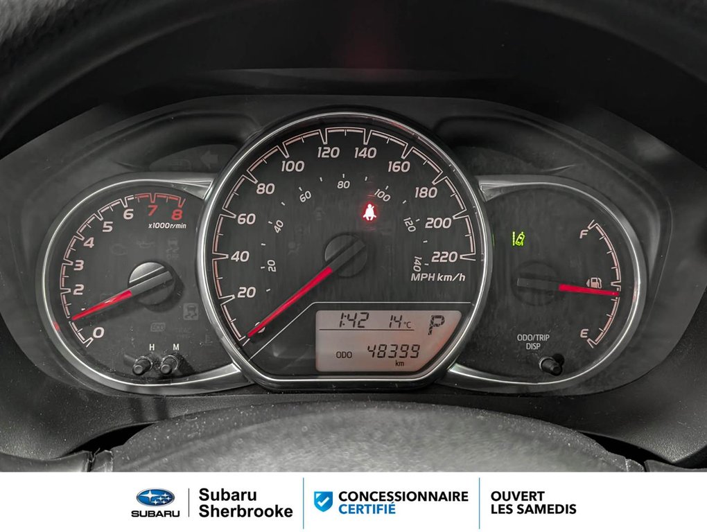 2018 Toyota Yaris Hatchback LE/hatchback in Sherbrooke, Quebec - 16 - w1024h768px