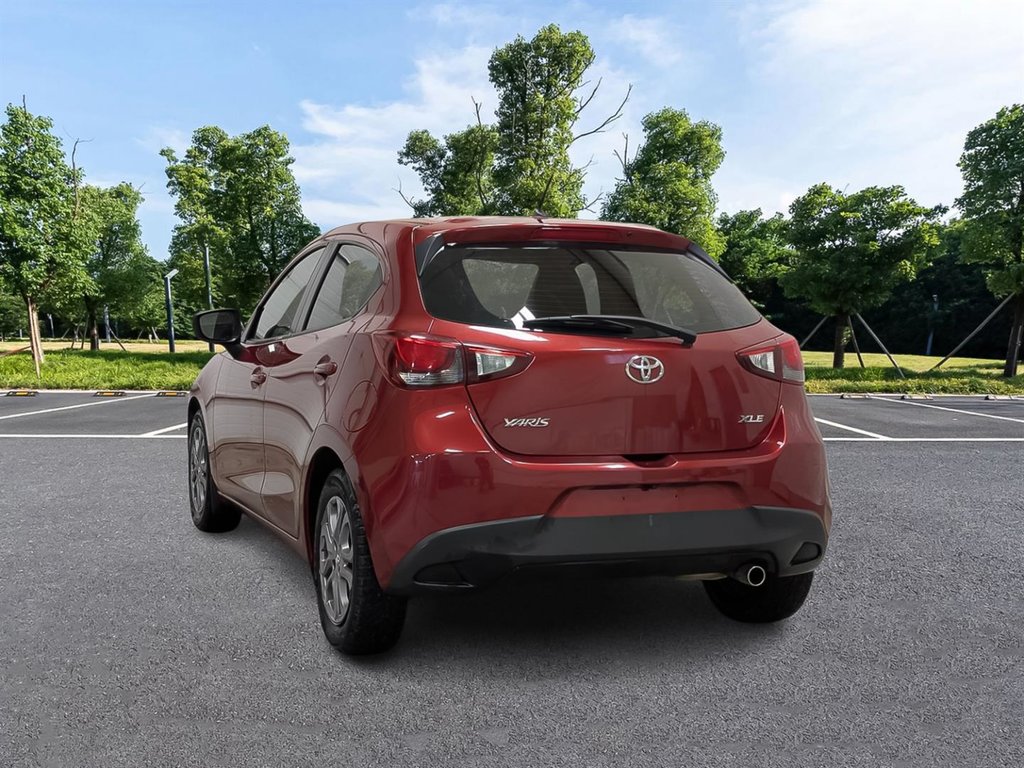 2020 Toyota Yaris Hatchback in Sherbrooke, Quebec - 4 - w1024h768px