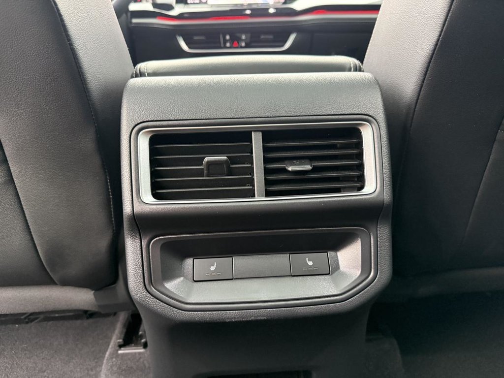 Volkswagen Atlas Cross Sport 4Motion Highline 2.0L 2024 à Québec, Québec - 26 - w1024h768px