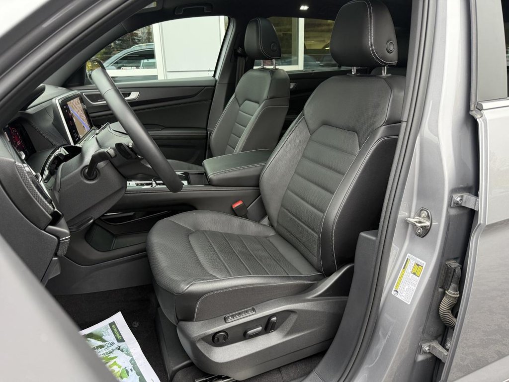 Volkswagen Atlas Cross Sport 4Motion Highline 2.0L 2024 à Québec, Québec - 22 - w1024h768px