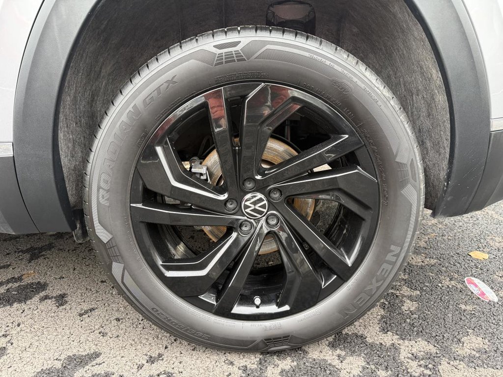 Volkswagen Atlas Cross Sport 4Motion Highline 2.0L 2024 à Québec, Québec - 9 - w1024h768px