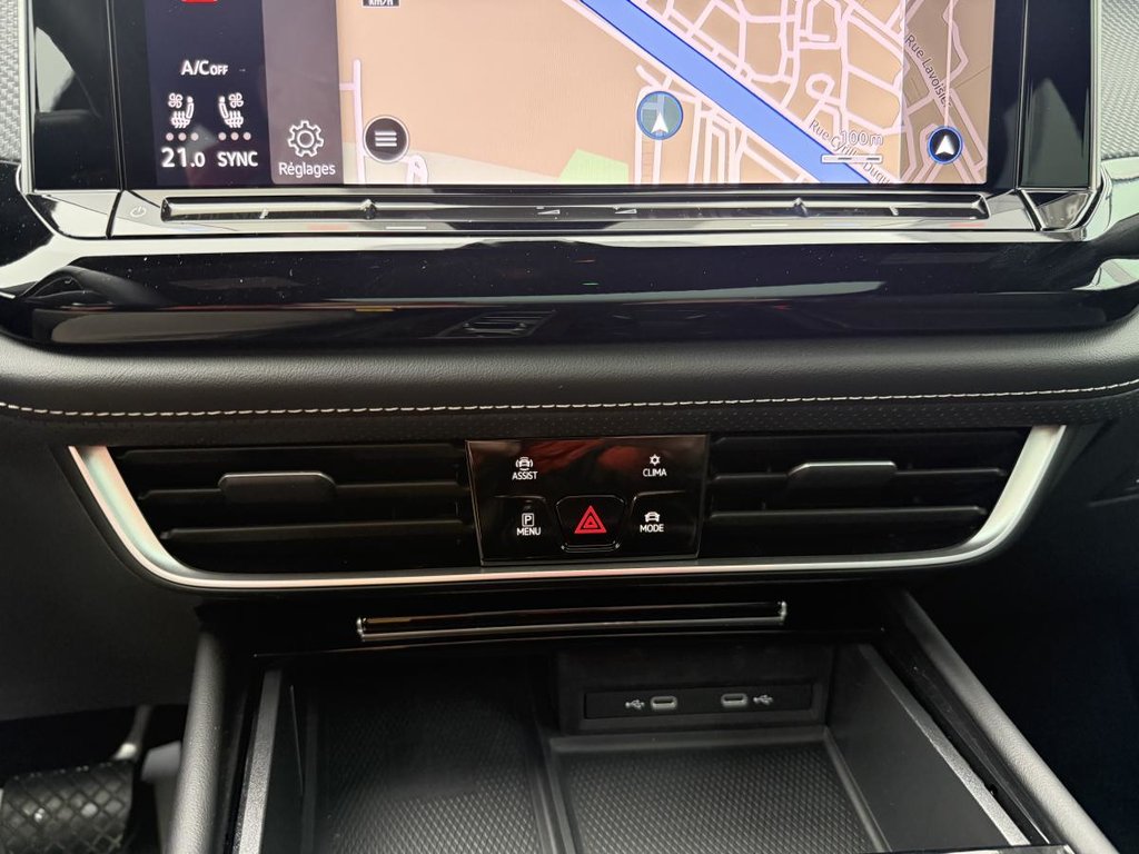 Volkswagen Atlas Cross Sport 4Motion Highline 2.0L 2024 à Québec, Québec - 20 - w1024h768px