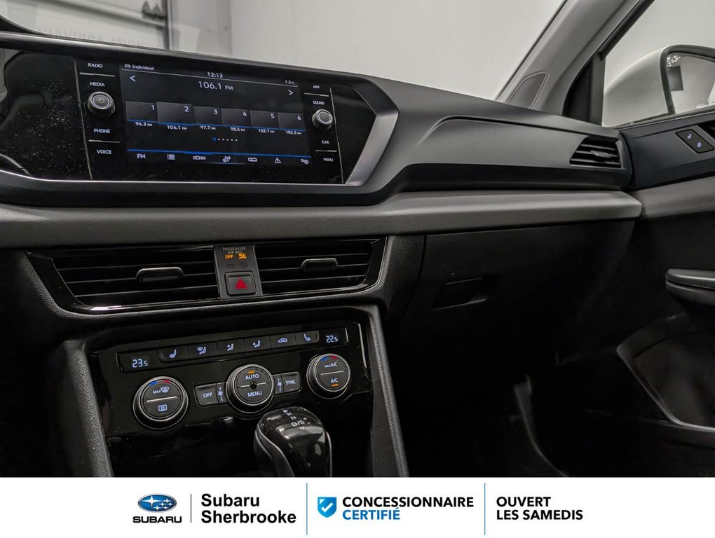 Volkswagen Taos Comfortline 4MOTION 2022 à Sherbrooke, Québec - 9 - w1024h768px
