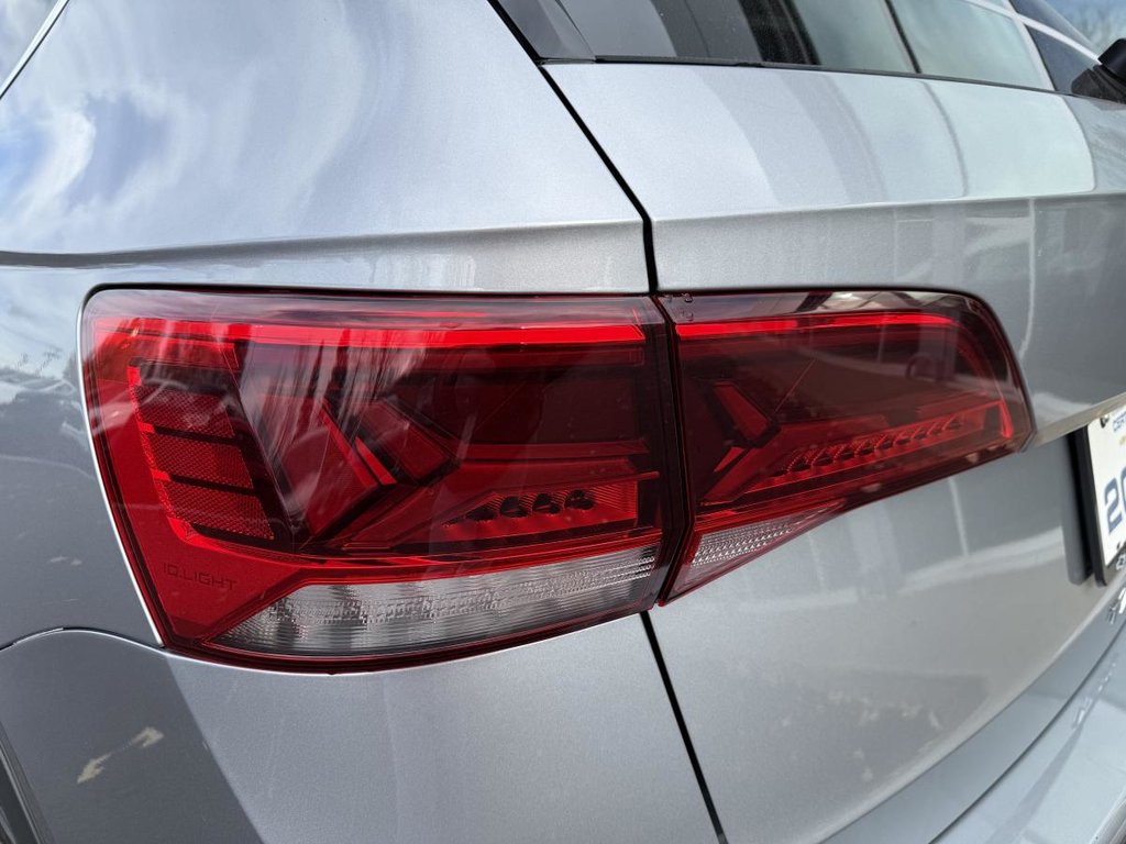 Volkswagen Taos Comfortline AWD 2023 à Québec, Québec - 11 - w1024h768px