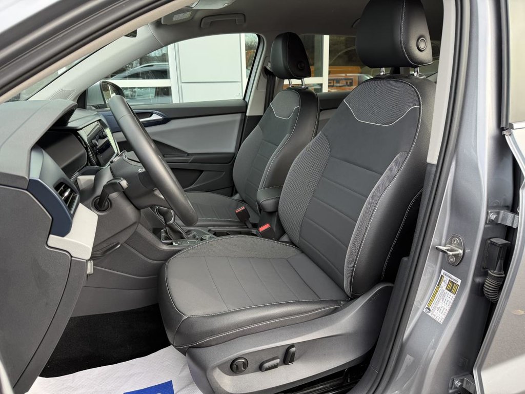 Volkswagen Taos Comfortline AWD 2023 à Québec, Québec - 21 - w1024h768px