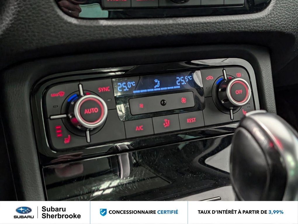 2014 Volkswagen Touareg 4dr TDI in Sherbrooke, Quebec - 12 - w1024h768px