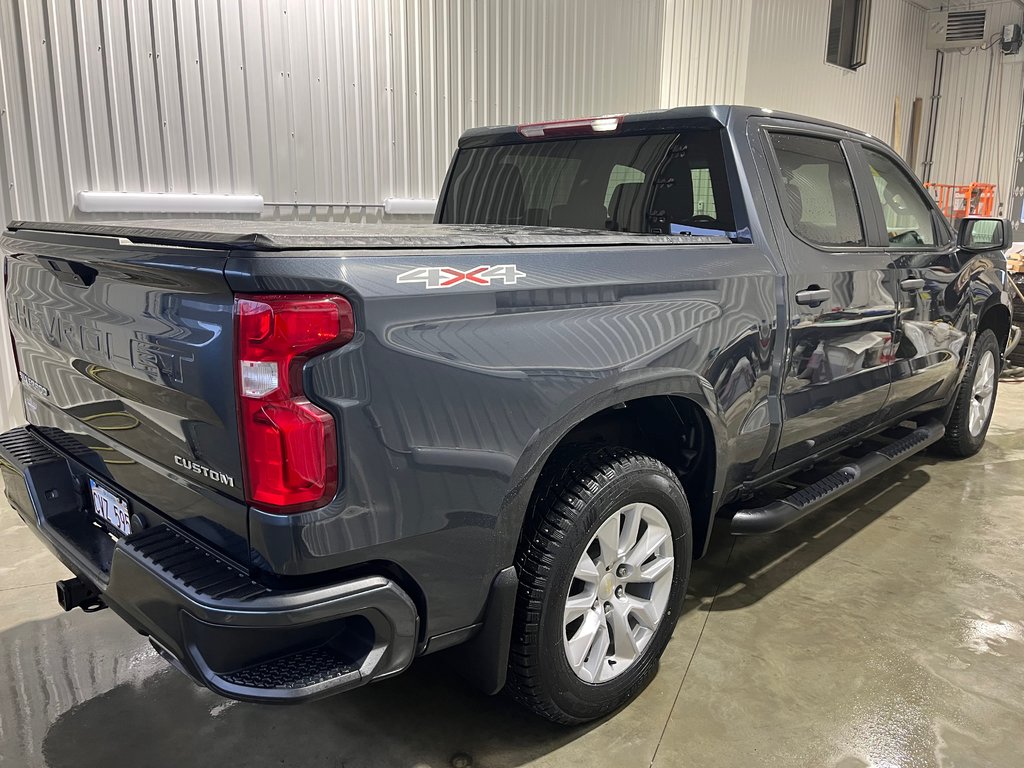 2021 Chevrolet SILVERADO K1500 CUSTOM Custom in Grand-Sault and Edmunston, New Brunswick - 4 - w1024h768px