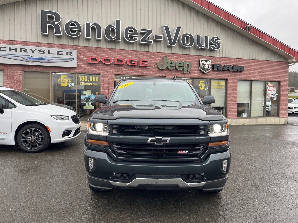 2017  SILVERADO K1500 LT LT in Grand-Sault and Edmunston, New Brunswick - 2 - w1024h768px