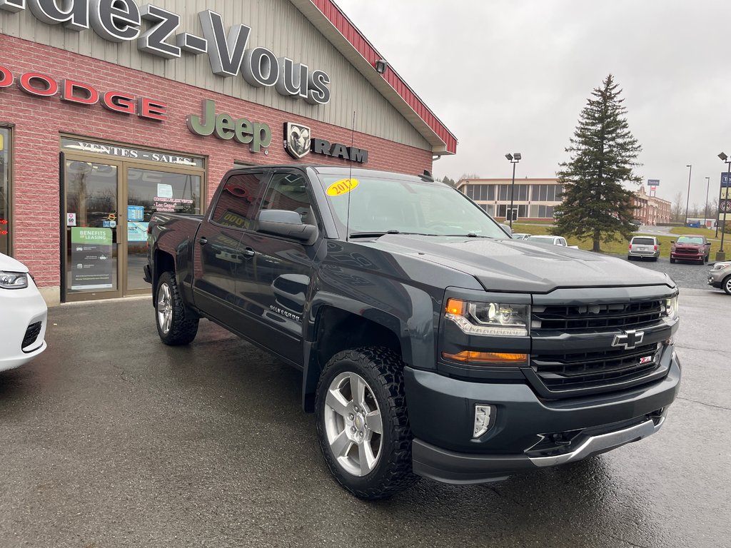 2017  SILVERADO K1500 LT LT in Grand-Sault and Edmunston, New Brunswick - 3 - w1024h768px