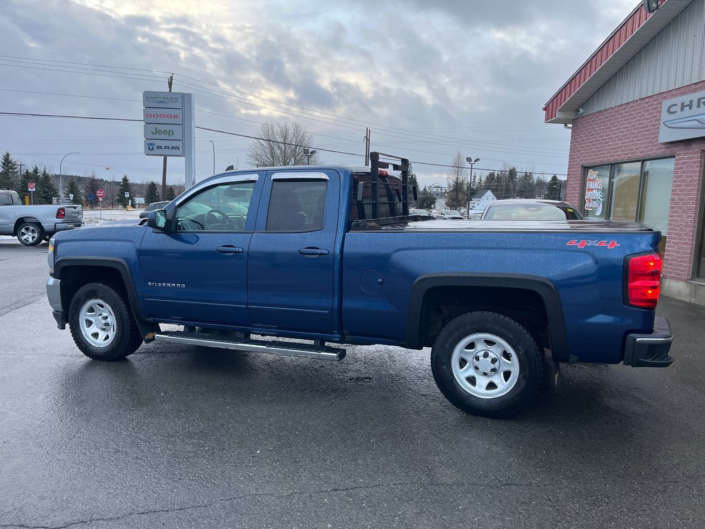 2017  Silverado LT in Grand-Sault and Edmunston, New Brunswick - 8 - w1024h768px