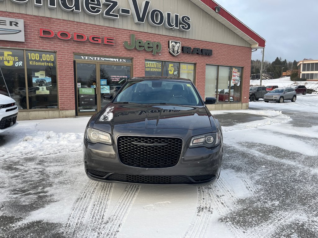 2023  300 TOURING in Grand-Sault and Edmunston, New Brunswick - 2 - w1024h768px