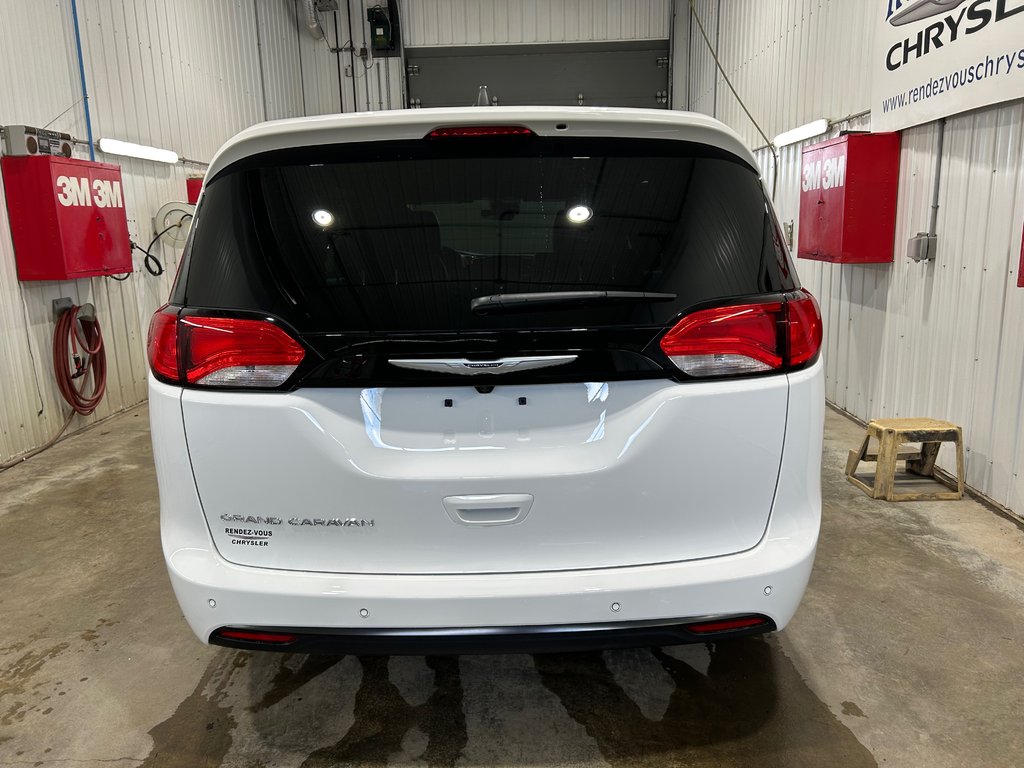 Chrysler Grand Caravan SXT 2027 à Grand-Sault et Edmunston, Nouveau-Brunswick - 5 - w1024h768px