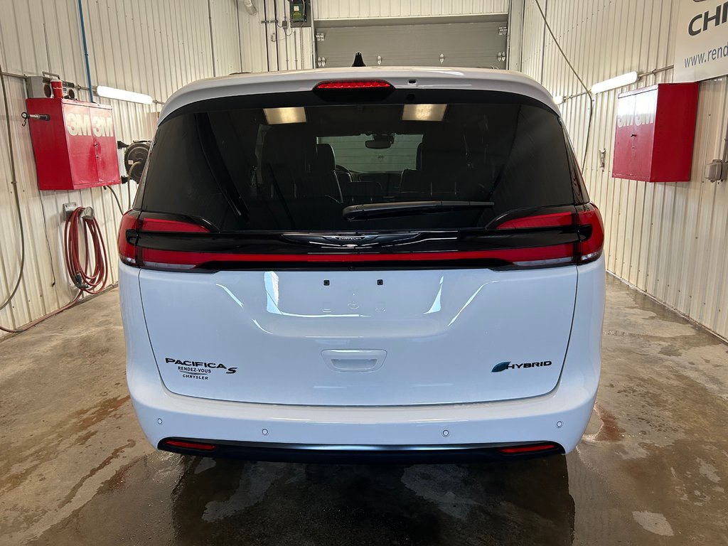 2024  Pacifica Hybrid PREMIUM S APPEARANCE in Grand-Sault and Edmunston, New Brunswick - 5 - w1024h768px