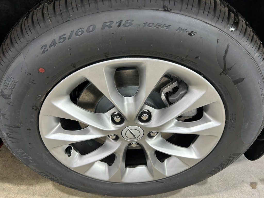 Chrysler Pacifica SELECT AWD 2026 à Grand-Sault et Edmunston, Nouveau-Brunswick - 7 - w1024h768px