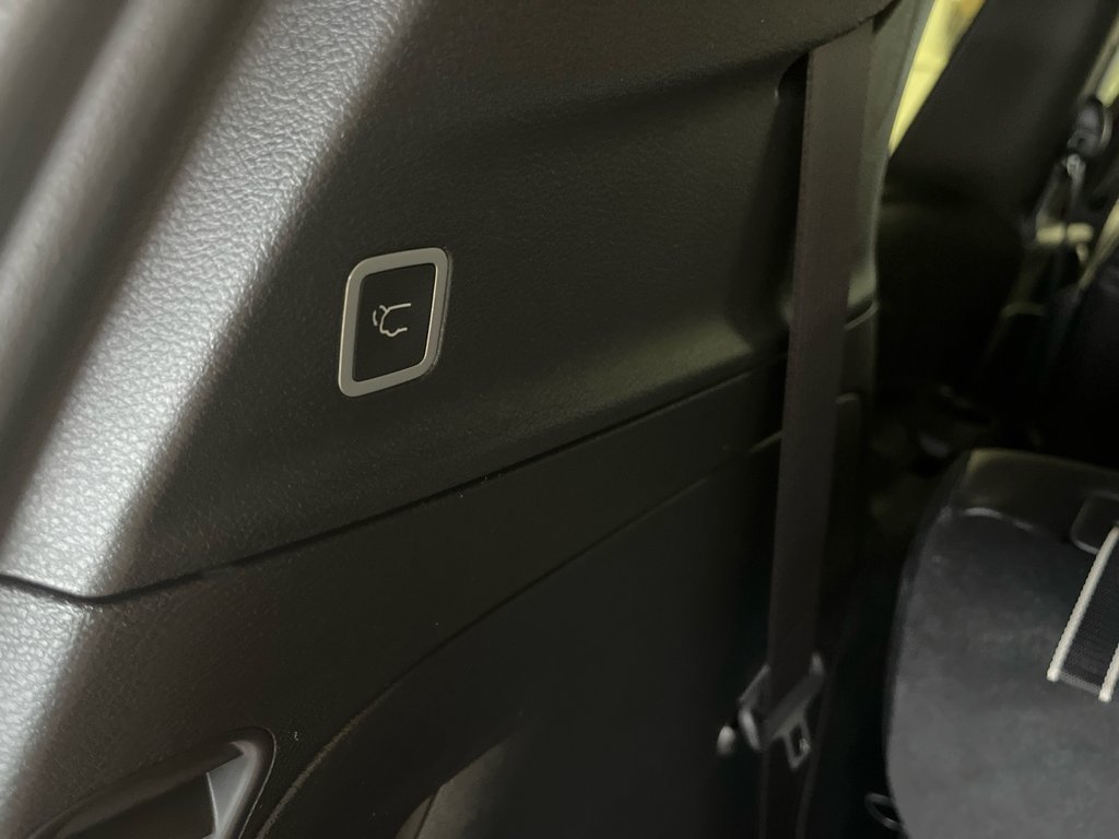 Chrysler Pacifica SELECT AWD 2026 à Grand-Sault et Edmunston, Nouveau-Brunswick - 10 - w1024h768px