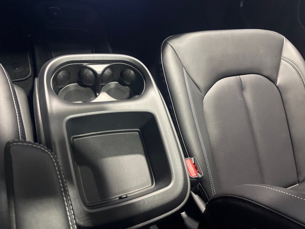 Chrysler Pacifica SELECT AWD 2026 à Grand-Sault et Edmunston, Nouveau-Brunswick - 20 - w1024h768px