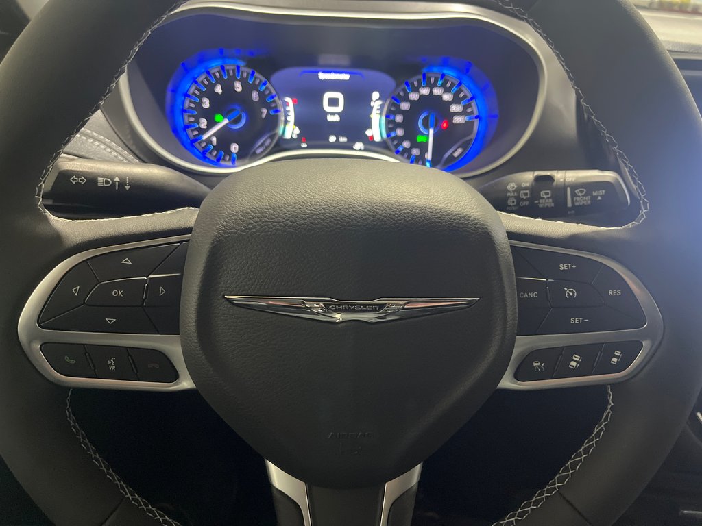 Chrysler Pacifica SELECT AWD 2026 à Grand-Sault et Edmunston, Nouveau-Brunswick - 17 - w1024h768px