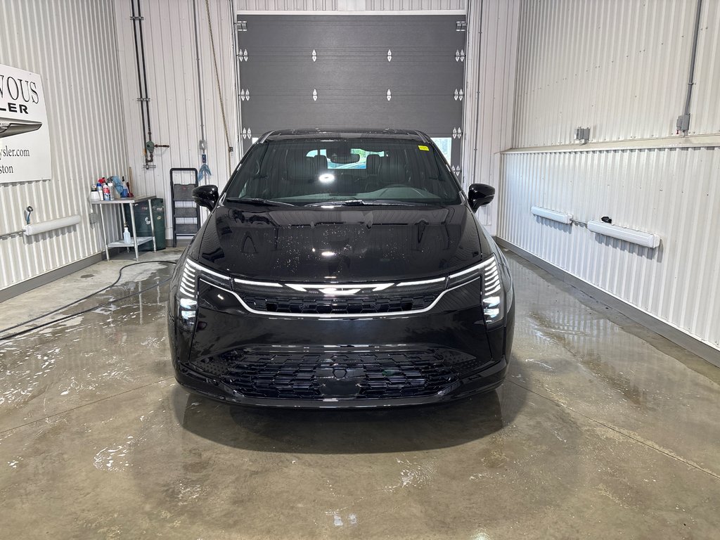Chrysler Pacifica SELECT AWD 2027 à Grand-Sault et Edmunston, Nouveau-Brunswick - 2 - w1024h768px