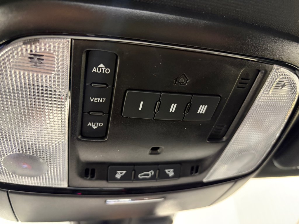 2026 Dodge Durango GT PLUS in Grand-Sault and Edmunston, New Brunswick - 18 - w1024h768px