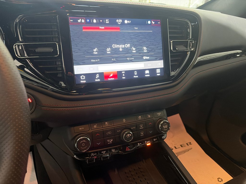 2026 Dodge Durango GT PLUS in Grand-Sault and Edmunston, New Brunswick - 16 - w1024h768px