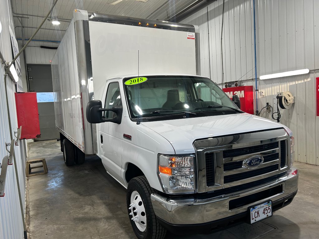 Ford 450  2018 à Grand-Sault et Edmunston, Nouveau-Brunswick - 3 - w1024h768px