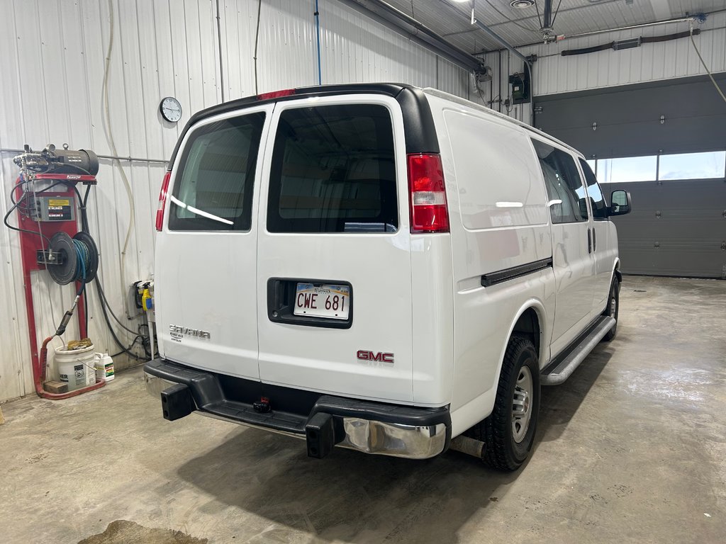 GMC Savana  2017 à Grand-Sault et Edmunston, Nouveau-Brunswick - 4 - w1024h768px