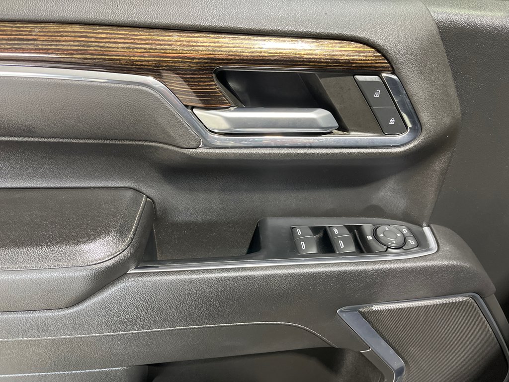 GMC SIERRA K1500 ELEVATION Elevation 2023 à Grand-Sault et Edmunston, Nouveau-Brunswick - 10 - w1024h768px