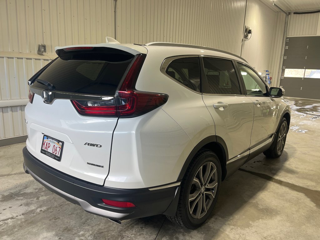 2022 Honda CR-V TOURING in Grand-Sault and Edmunston, New Brunswick - 5 - w1024h768px