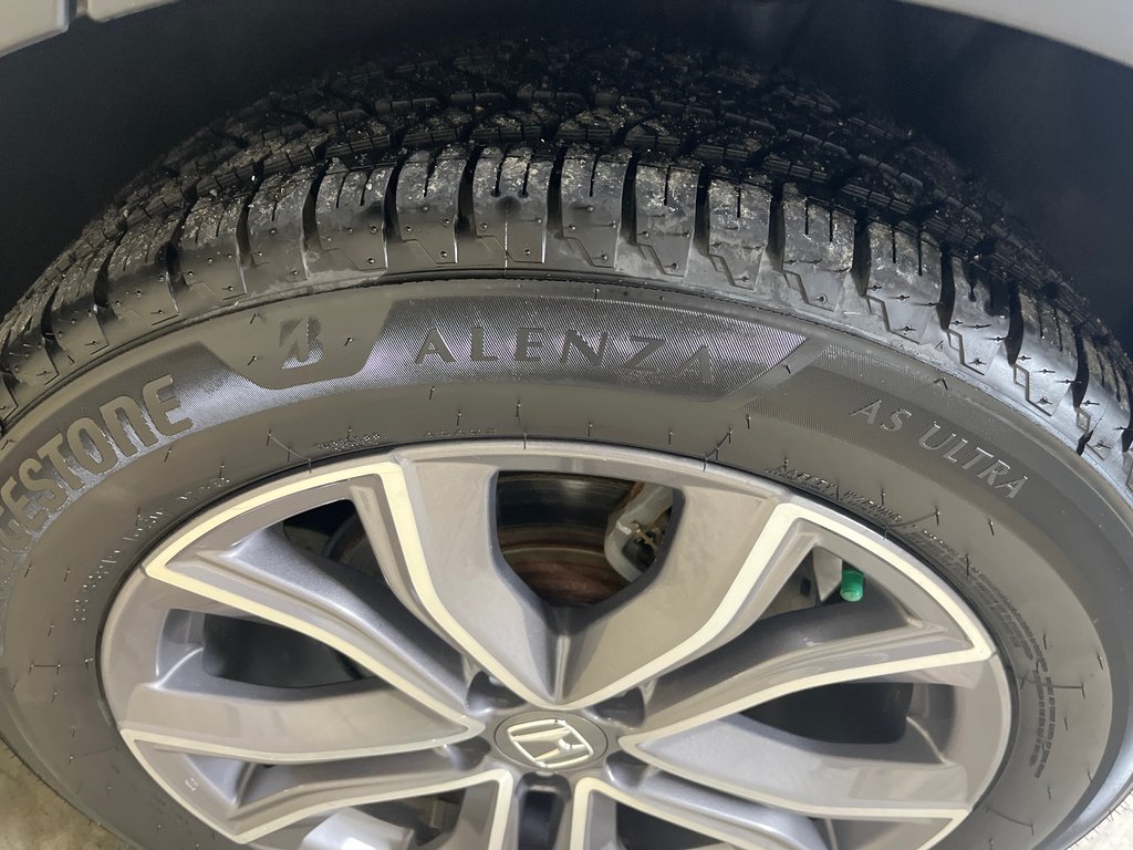 2022 Honda CR-V TOURING in Grand-Sault and Edmunston, New Brunswick - 8 - w1024h768px