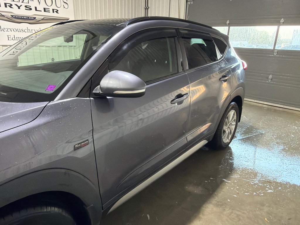 2017 Hyundai TUCSON SE in Grand-Sault and Edmunston, New Brunswick - 8 - w1024h768px