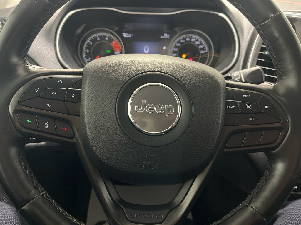 2019 Jeep CHEROKEE TRAILHAWK TRAILHAWK in Grand-Sault and Edmunston, New Brunswick - 16 - w1024h768px