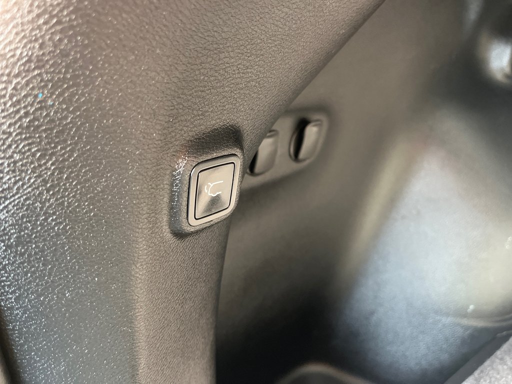 2019 Jeep CHEROKEE TRAILHAWK TRAILHAWK in Grand-Sault and Edmunston, New Brunswick - 10 - w1024h768px