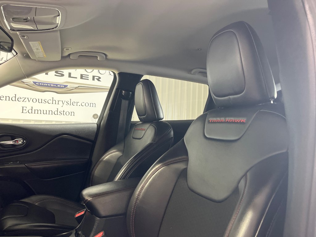 2019 Jeep CHEROKEE TRAILHAWK TRAILHAWK in Grand-Sault and Edmunston, New Brunswick - 14 - w1024h768px