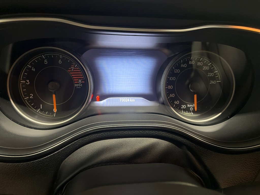 2020 Jeep CHEROKEE TRAILHAWK Trailhawk in Grand-Sault and Edmunston, New Brunswick - 14 - w1024h768px