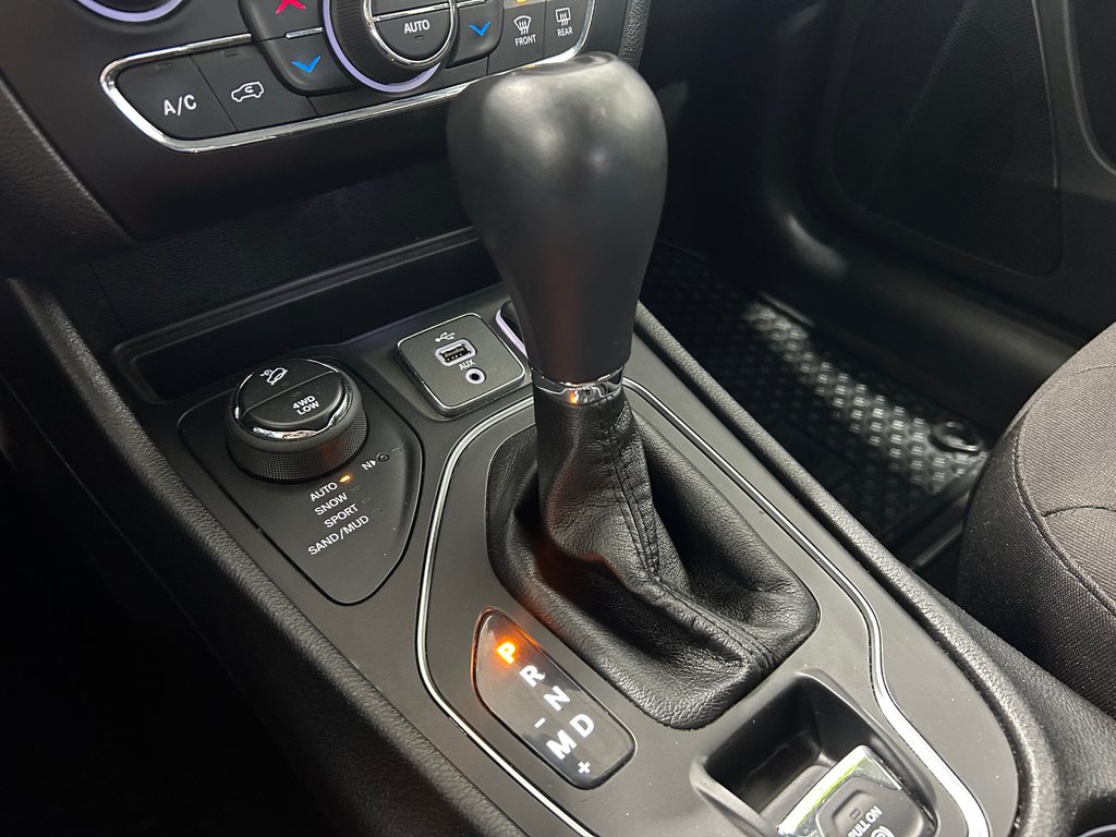 Jeep CHEROKEE NORTH 2019 à Grand-Sault et Edmunston, Nouveau-Brunswick - 15 - w1024h768px