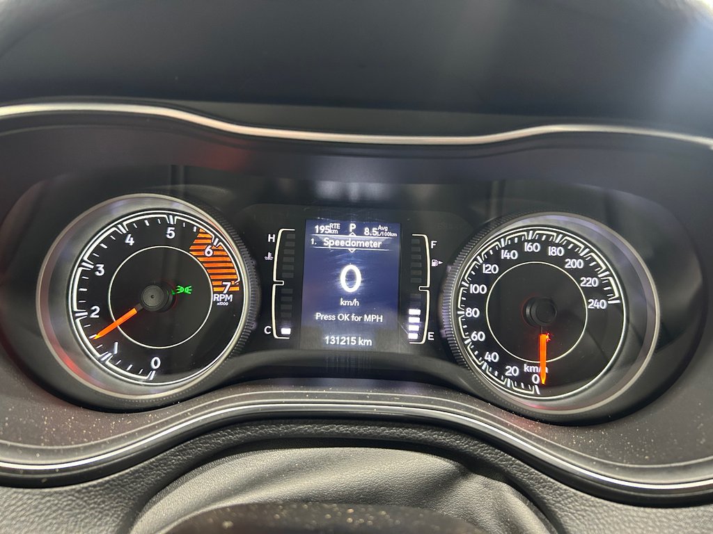 Jeep CHEROKEE NORTH 2019 à Grand-Sault et Edmunston, Nouveau-Brunswick - 13 - w1024h768px