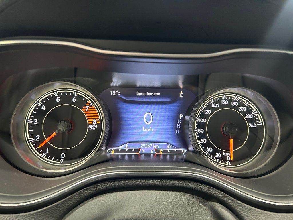 2022 Jeep CHEROKEE Altitude in Grand-Sault and Edmunston, New Brunswick - 13 - w1024h768px