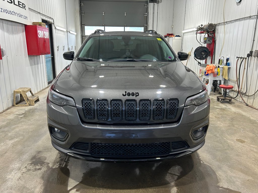 2022 Jeep CHEROKEE Altitude in Grand-Sault and Edmunston, New Brunswick - 2 - w1024h768px