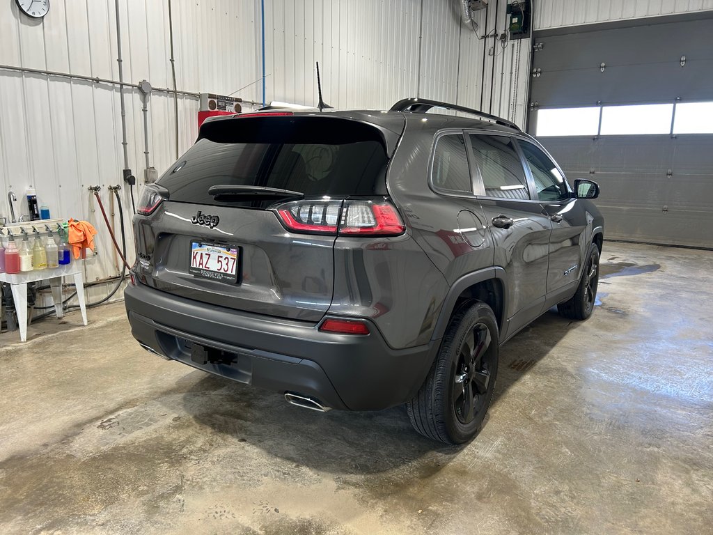2022 Jeep CHEROKEE Altitude in Grand-Sault and Edmunston, New Brunswick - 4 - w1024h768px