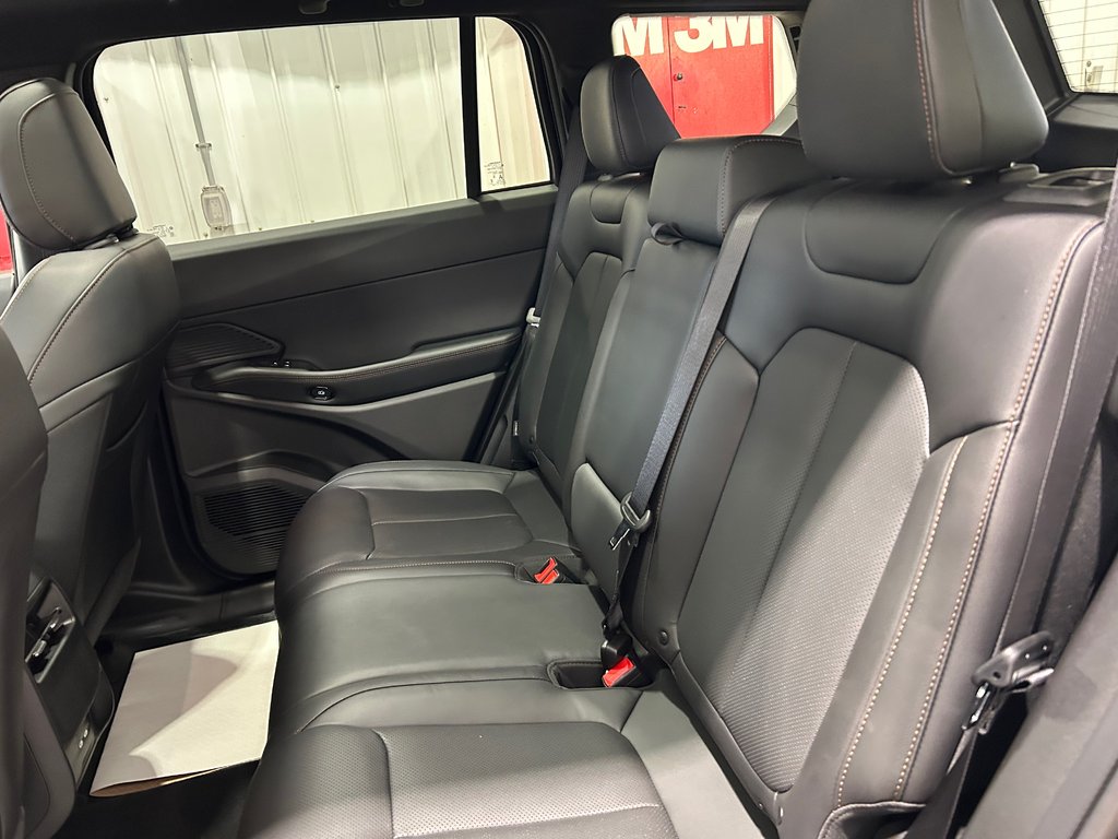 2026 Jeep Cherokee LIMITED in Grand-Sault and Edmunston, New Brunswick - 8 - w1024h768px