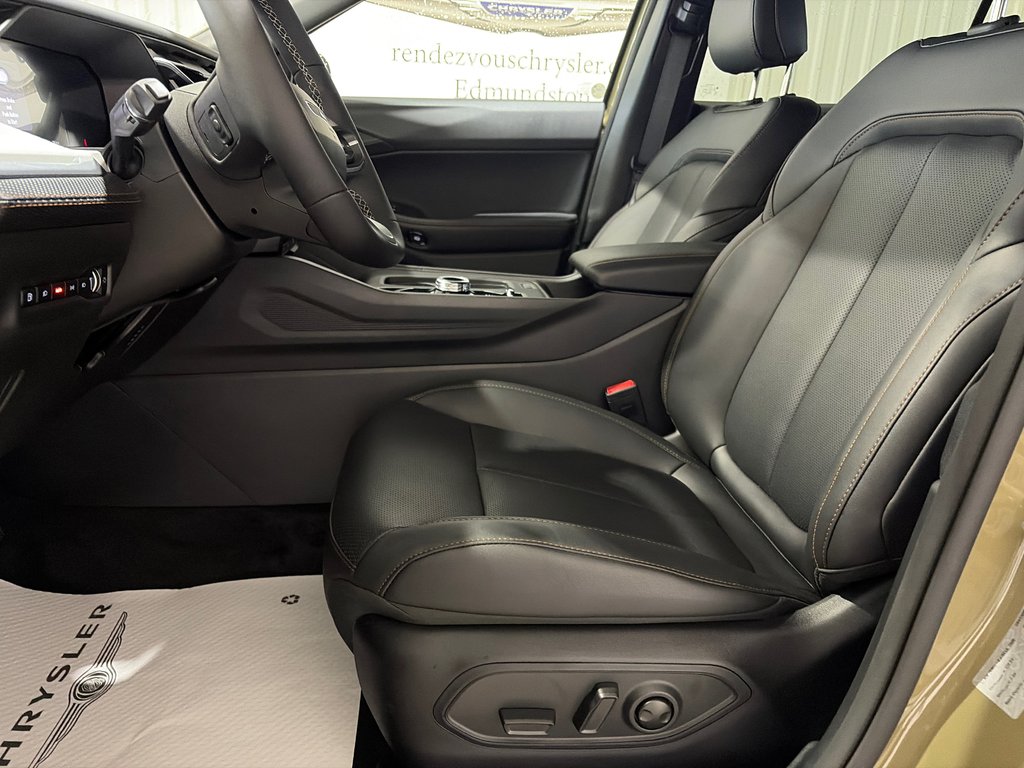 2026 Jeep Cherokee LIMITED in Grand-Sault and Edmunston, New Brunswick - 12 - w1024h768px