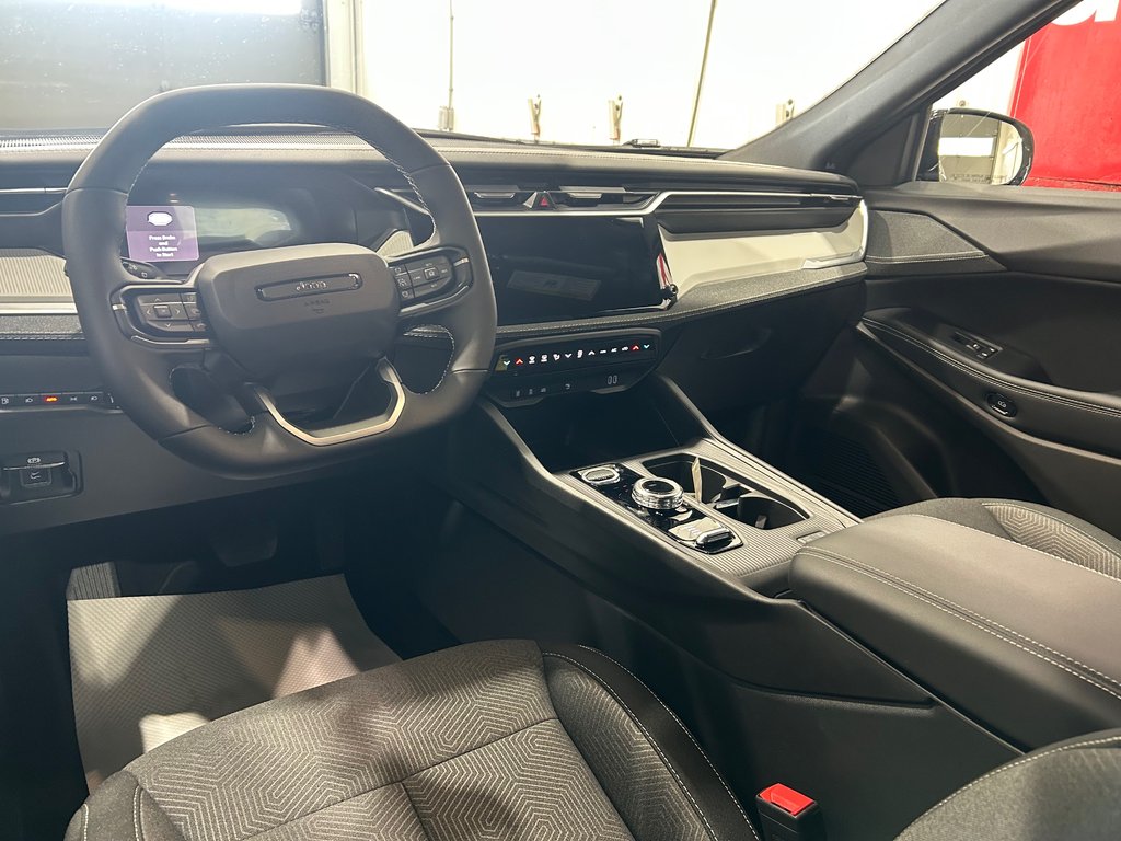 2026 Jeep Cherokee LAREDO in Grand-Sault and Edmunston, New Brunswick - 7 - w1024h768px