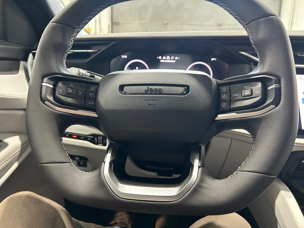 2026 Jeep Cherokee LIMITED in Grand-Sault and Edmunston, New Brunswick - 10 - w1024h768px