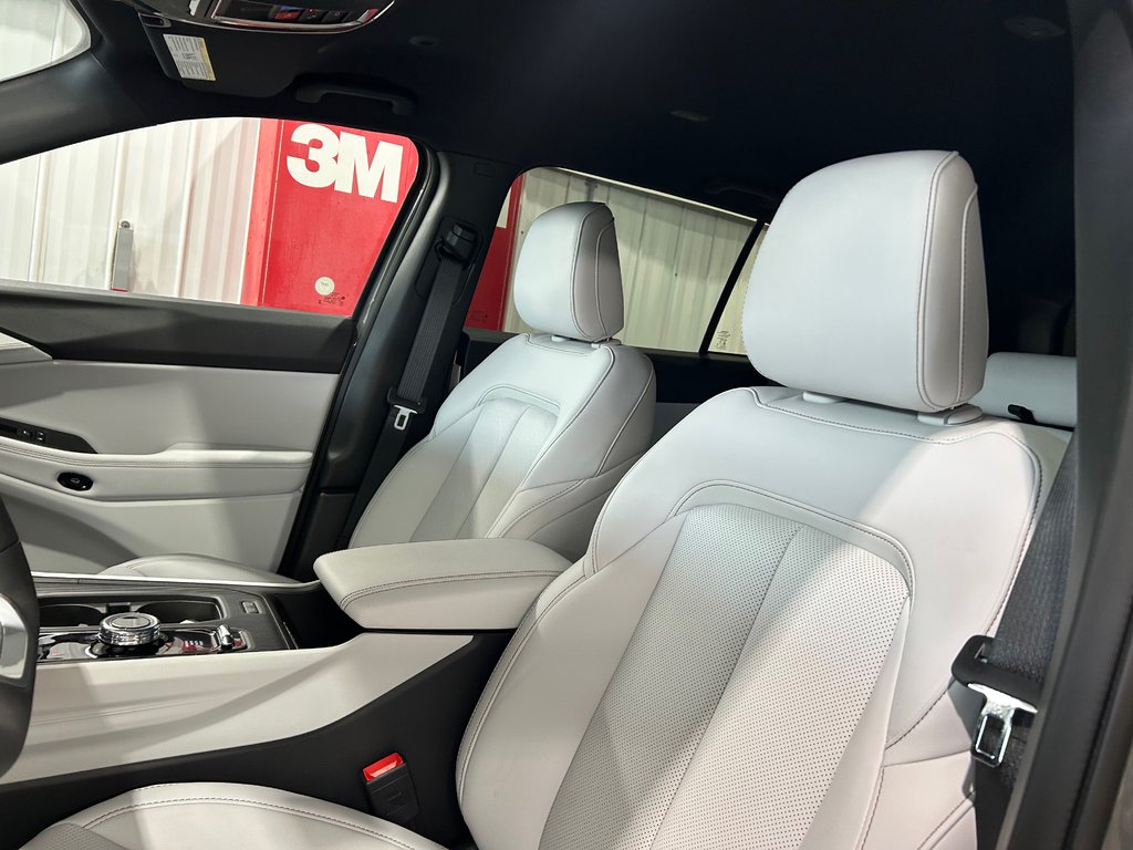 2026 Jeep Cherokee LIMITED in Grand-Sault and Edmunston, New Brunswick - 9 - w1024h768px